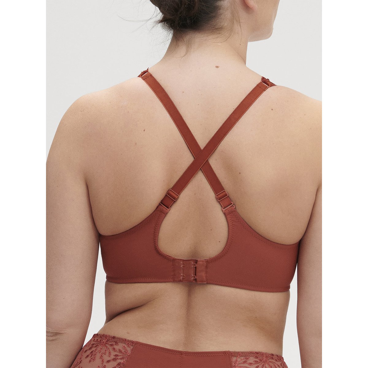Soutien-gorge avec armature emboitant, SINGULIÈRE marron, SIMONE PERELE