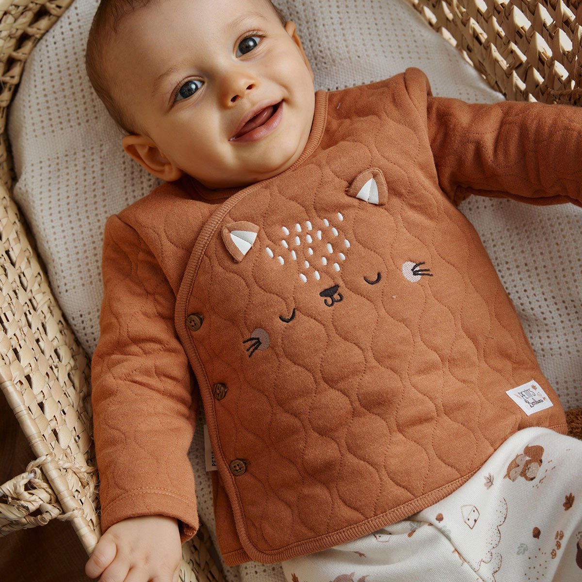 Ensemble bébé gilet croisé et pantalon avec pieds en molleton Caramel ecru, PETIT BEGUIN