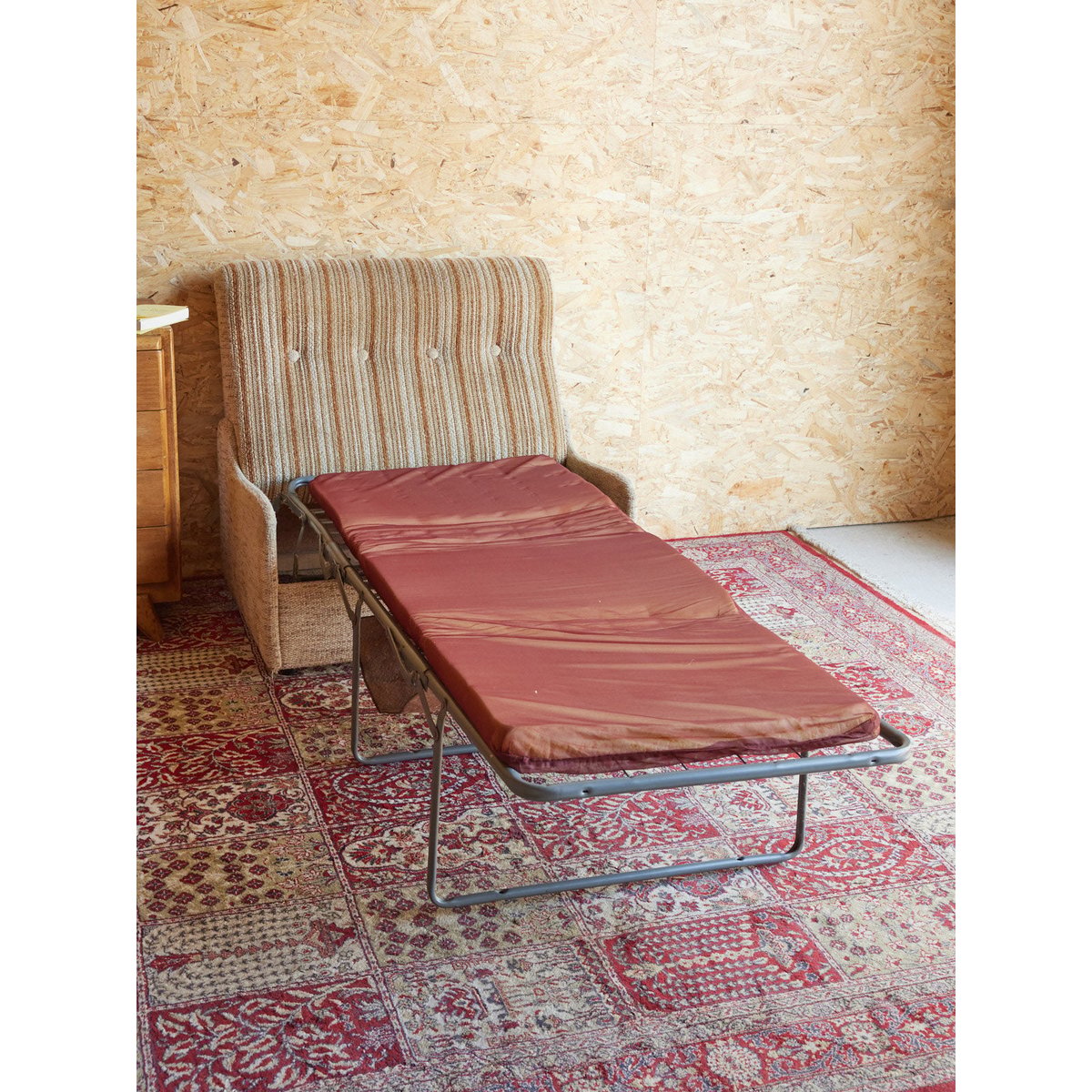 Fauteuil années 70 Jakob N°1260 - Bon état beige, DEBONGOUT