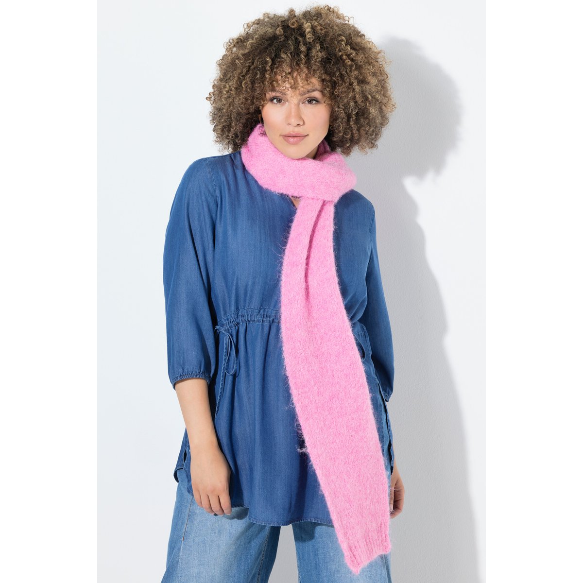 Écharpe en tricot côtelé, douce et moelleuse framboise, ULLA POPKEN
