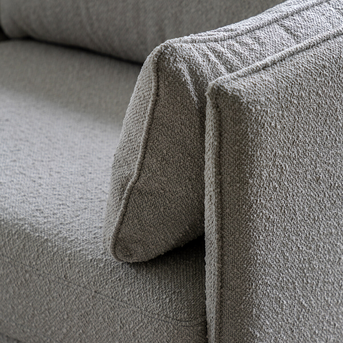 Ashar Mid-Century Boucle 3-Seater Sofa with Black Metal Legs natural, ÉDITÉ