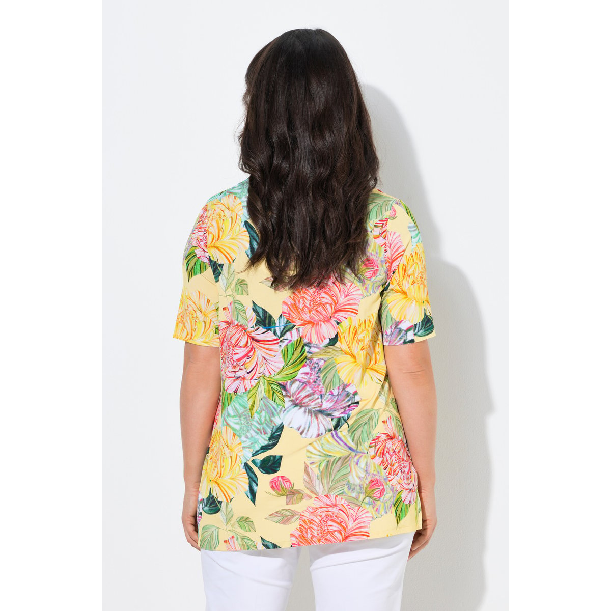 T-shirt au tombé fluide, motif à fleurs jaune citron, ULLA POPKEN