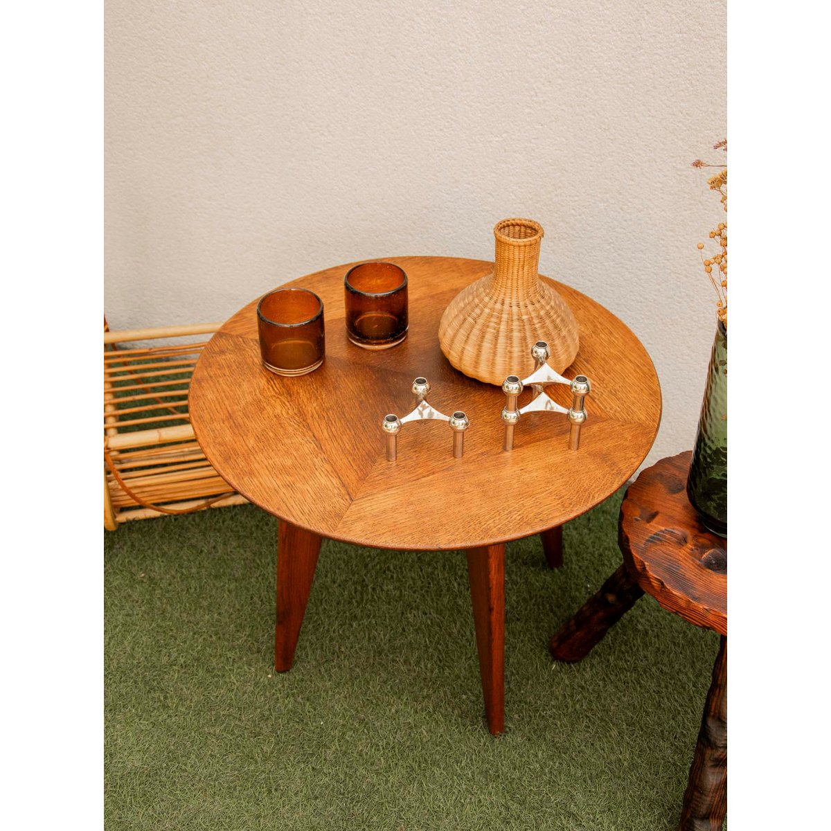 Table basse aux pieds fuselés Donna N°1050 - Bon état bois foncé, DEBONGOUT