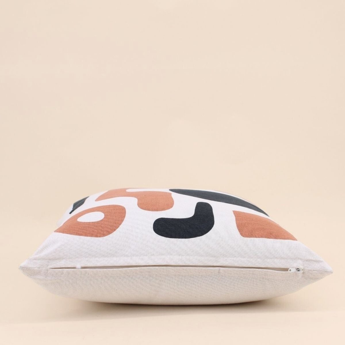 Coussin motifs géométriques 40cm blanc, ORNAMI
