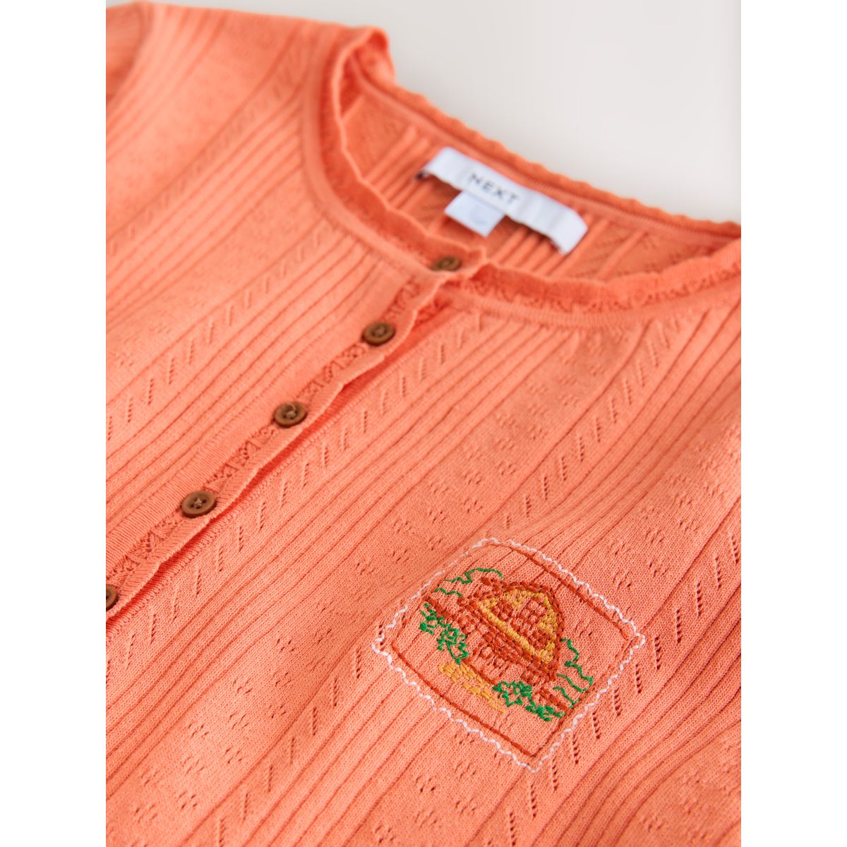 T-shirt en maille pointelle à col tunisien détails brodés orange, NEXT