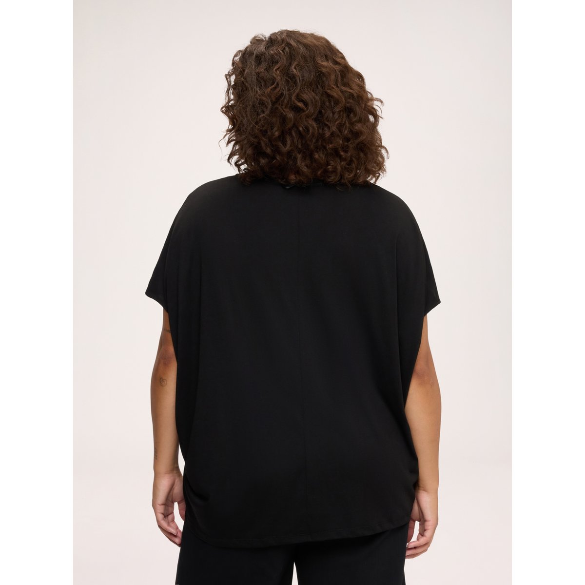 T-shirt avec petits cœurs en strass et perles noir, FIORELLA RUBINO