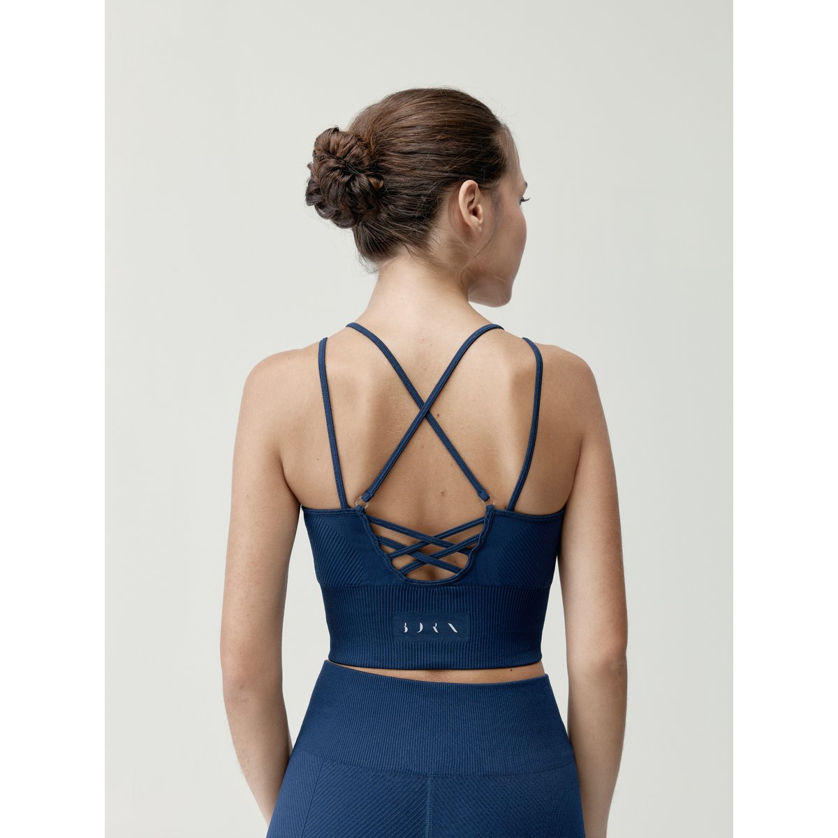 Brassière de sport femme India maintien moyen bretelles coussinets amovibles bleu marin, BORN