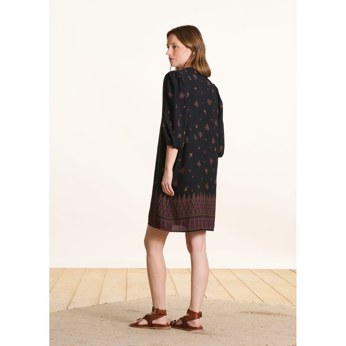 Robe courte ample à imprimé noir, LA FEE MARABOUTEE