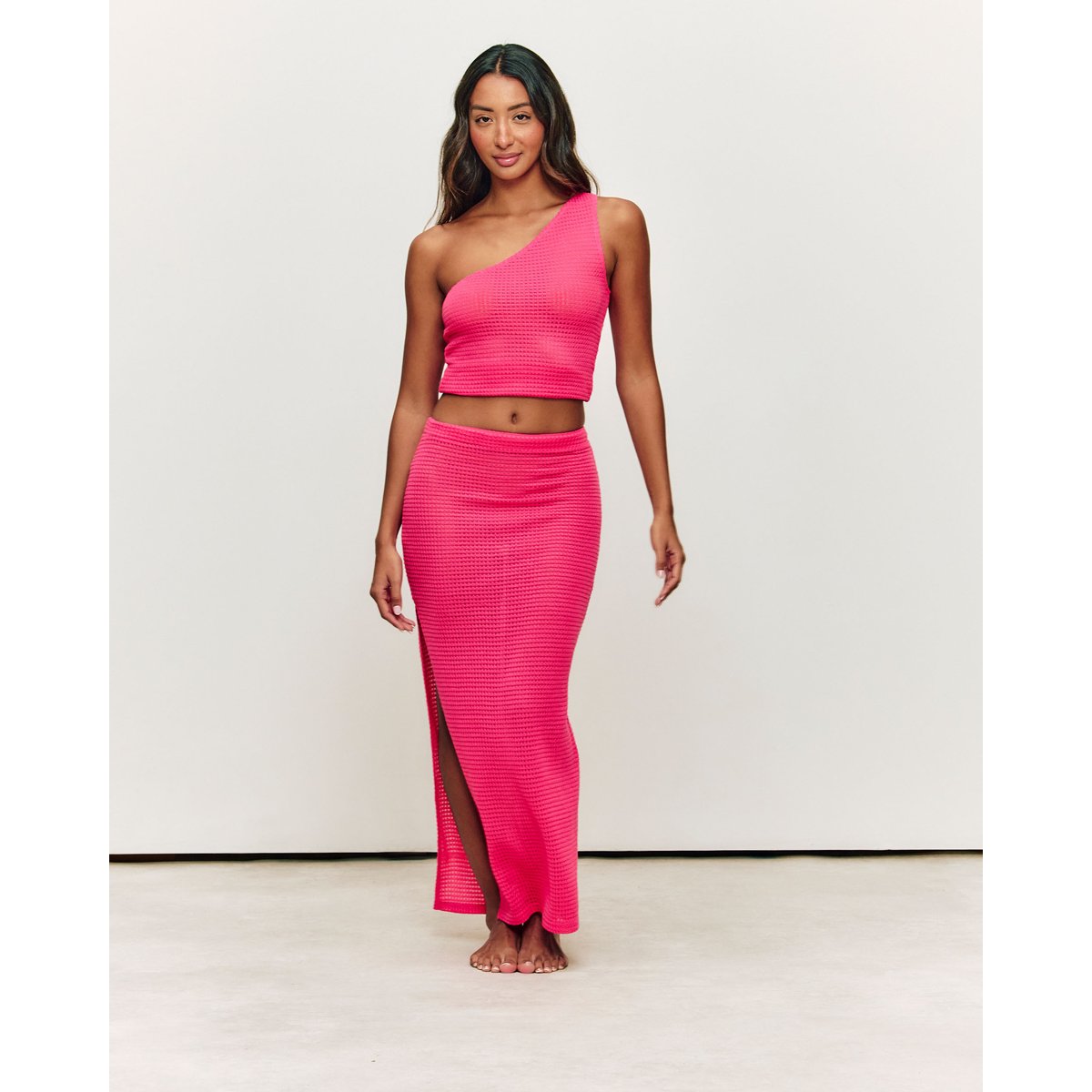 Top asymétrique en crochet TEHERIZ rose, UNDIZ