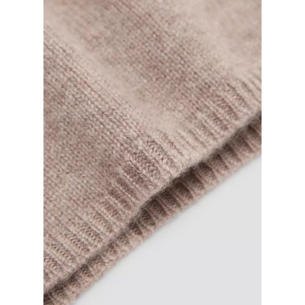 Bonnet maille cachemire beige, MANGO