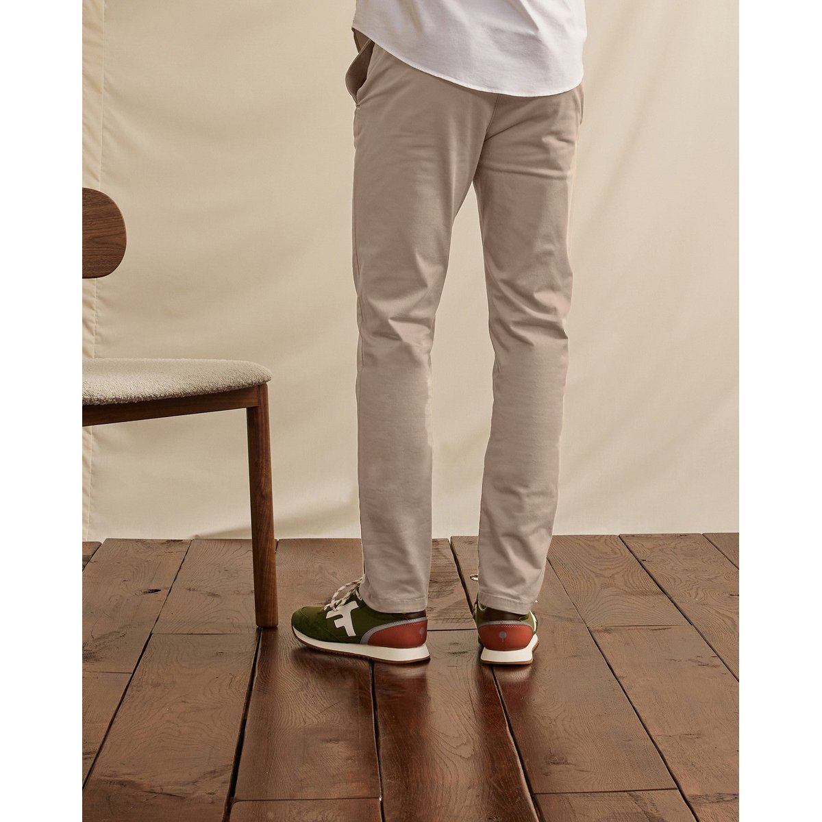 Chino coupe ajustée beige clair, FAGUO