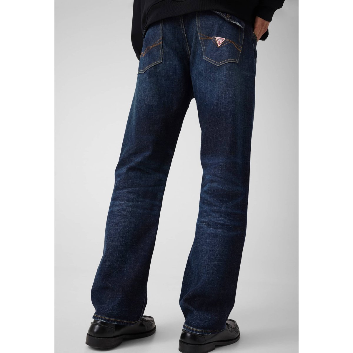 Jean Kenneth Straight bleu, GUESS