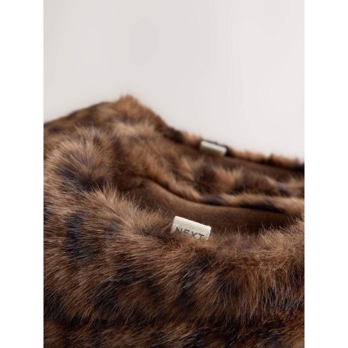 Chaussons mules animal/marron, NEXT