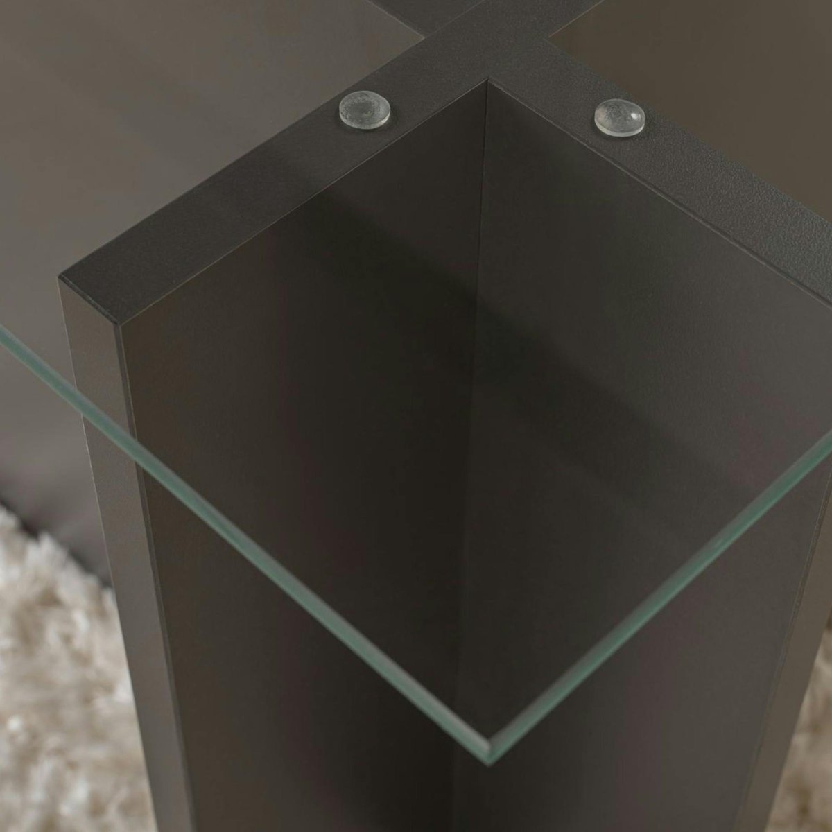 Table basse en verre, pied asymétrique SALTA anthracite, PIER IMPORT