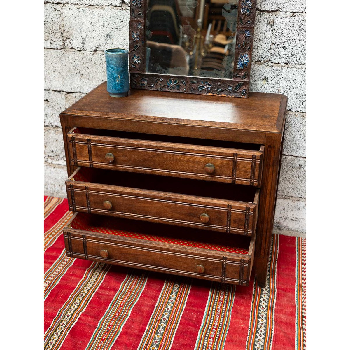 Chaleureuse commode Garance N°712 - Bon état bois foncé, DEBONGOUT