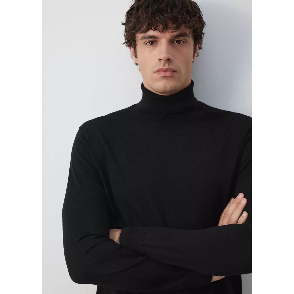 Pull-over 100 % laine mérinos col montant noir, MANGO MAN