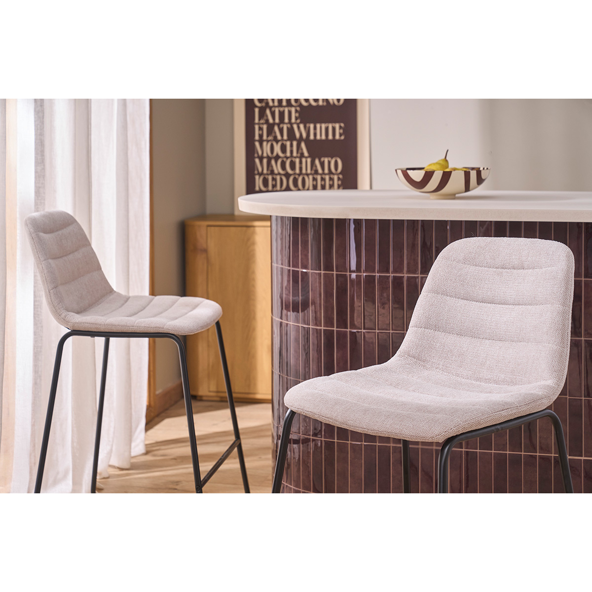 Tabourets de bar en tissu effet velours texturé beige et métal H64 cm (lot de 2) SAURY beige, MILIBOO