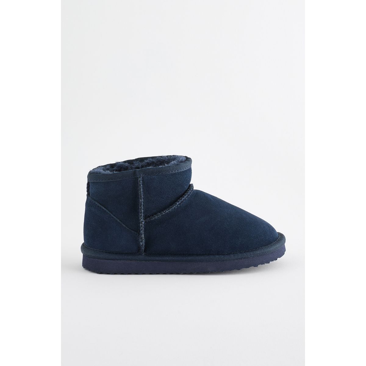 Bottines style chaussons en daim doublé bleu marine, NEXT