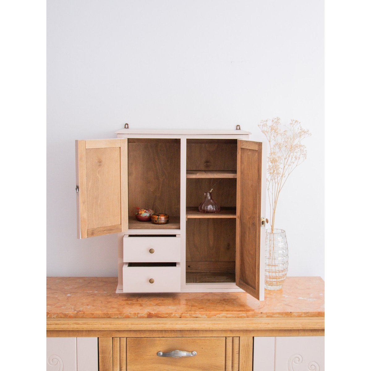Meuble de rangement en bois Michel N°216 - Bon état rose, DEBONGOUT