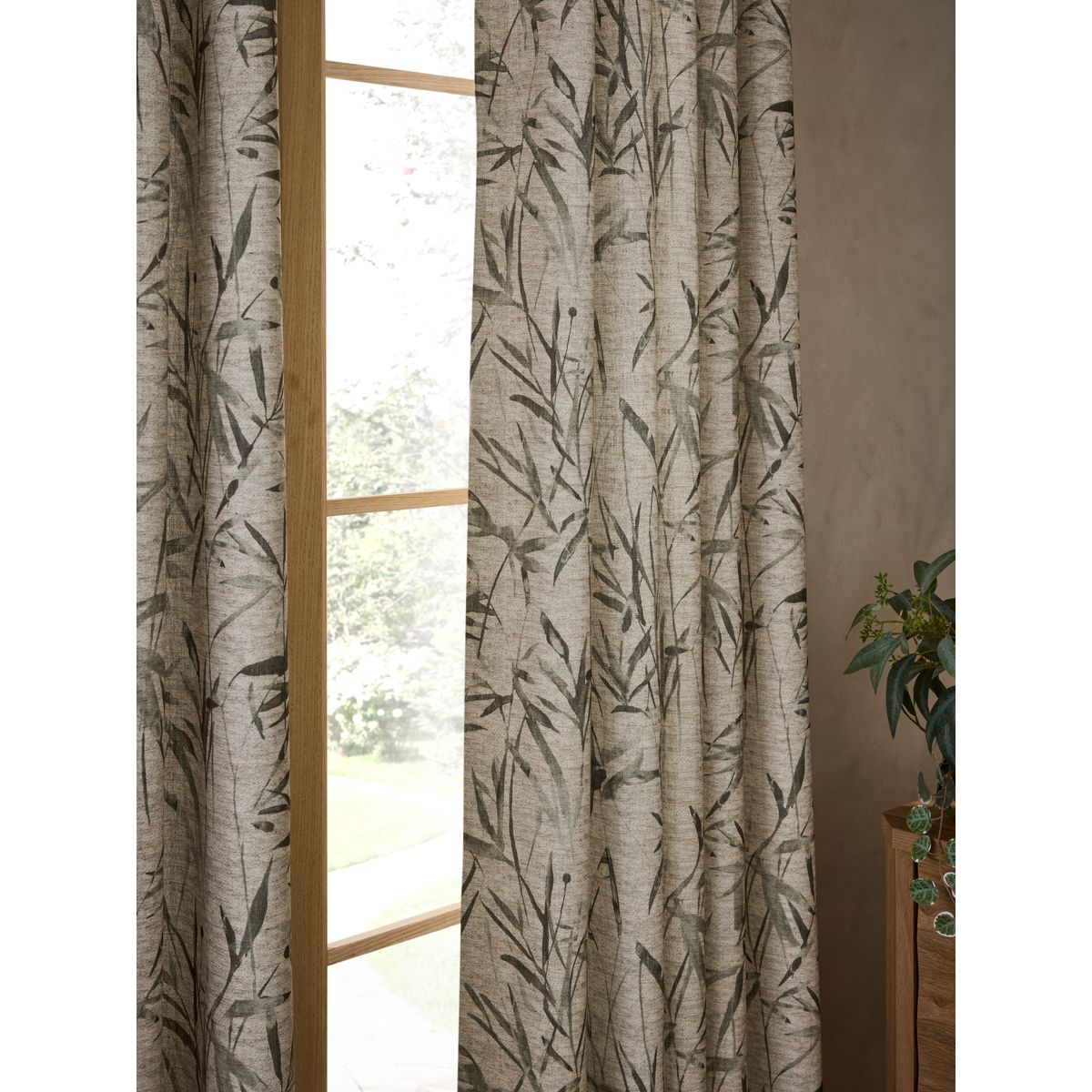 Rideaux doublés à œillets et feuilles naturel/vert olive, NEXT