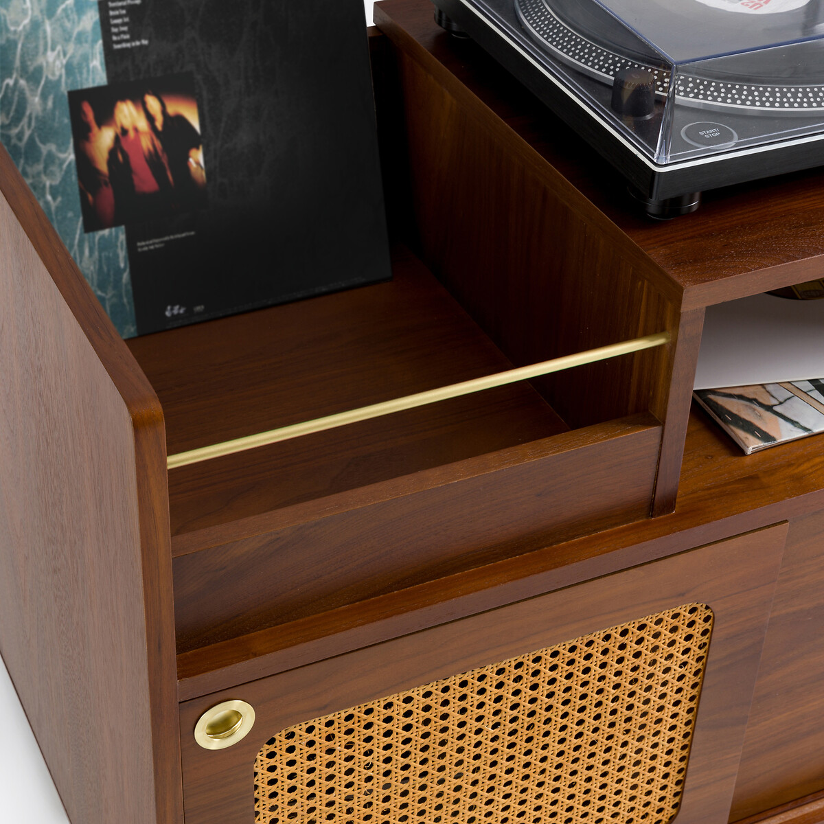 Mueble para vinilos de chapa de nogal y mimbre, Redpop nogal, LA REDOUTE INTERIEURS