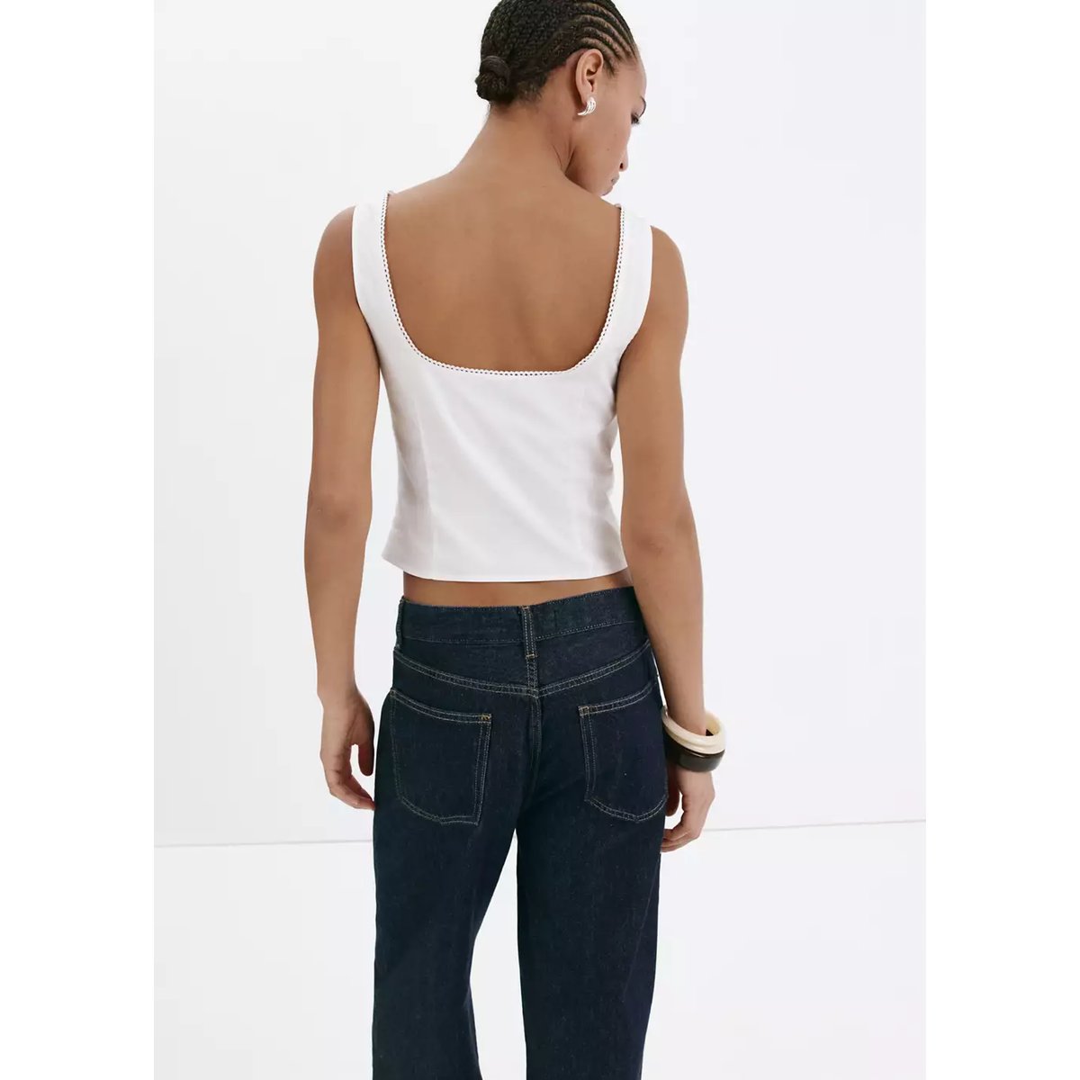 Blouse à boutons détail en dentelle blanc cassé, MANGO