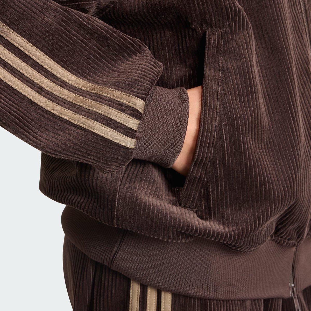 Veste De Survêtement Sst Oversize En Velours Côtelé Veste De Survêtement Sst Oversize En Velours Côtelé aurora coffee / khaki six, adidas Originals