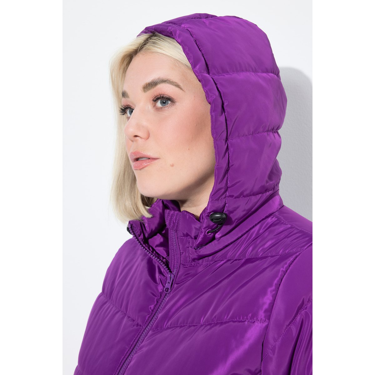 Doudoune matelassée HYPRAR à capuche violet foncé, ULLA POPKEN