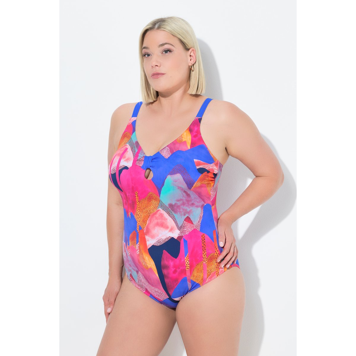 Maillot de bain à bonnets souples rose vif, ULLA POPKEN