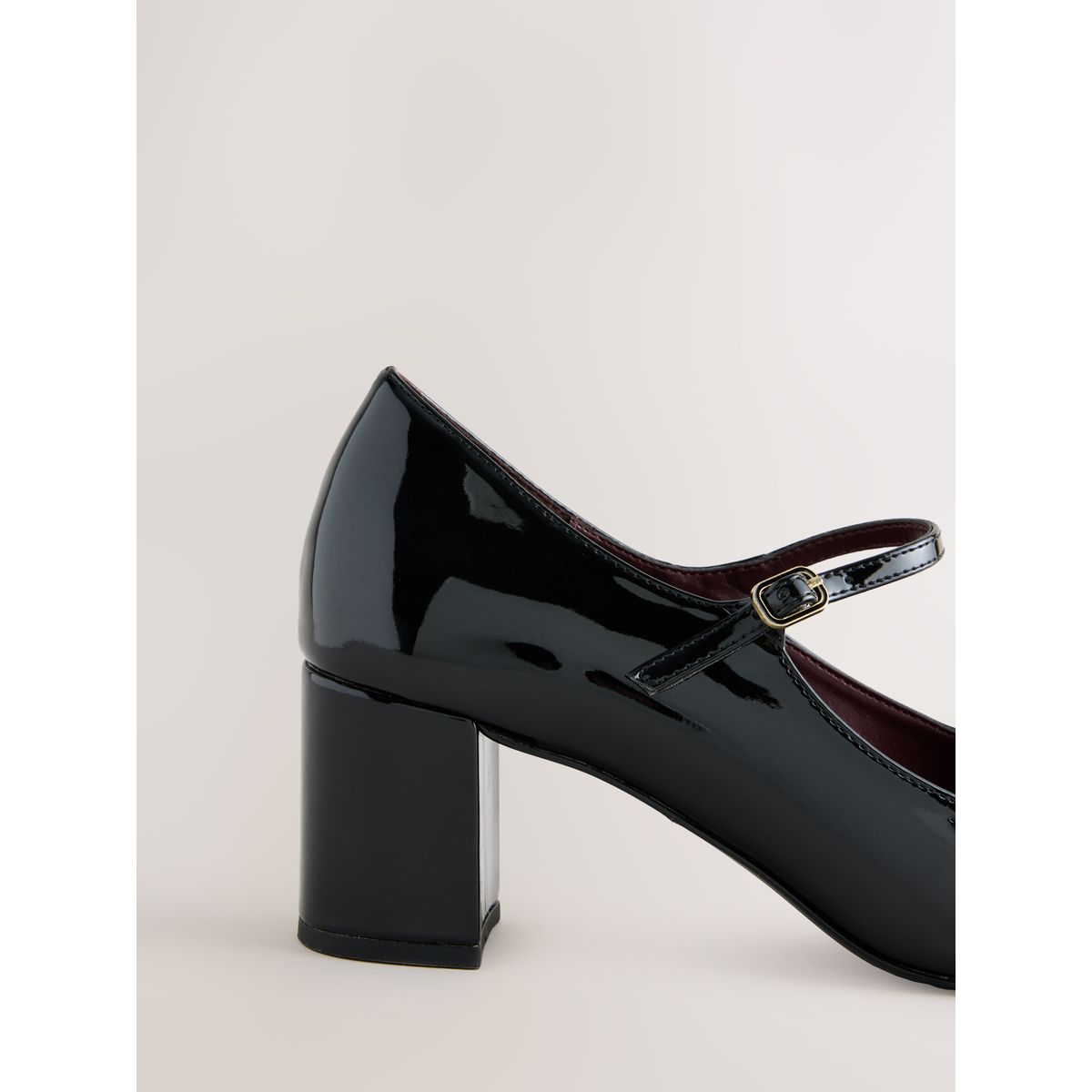 Babies style escarpins bout rond/talon carré noir, NEXT