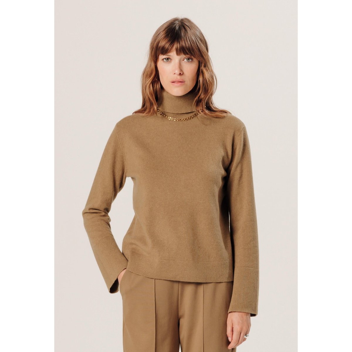 Pull col roulé en cachemire marron camel, RODIER