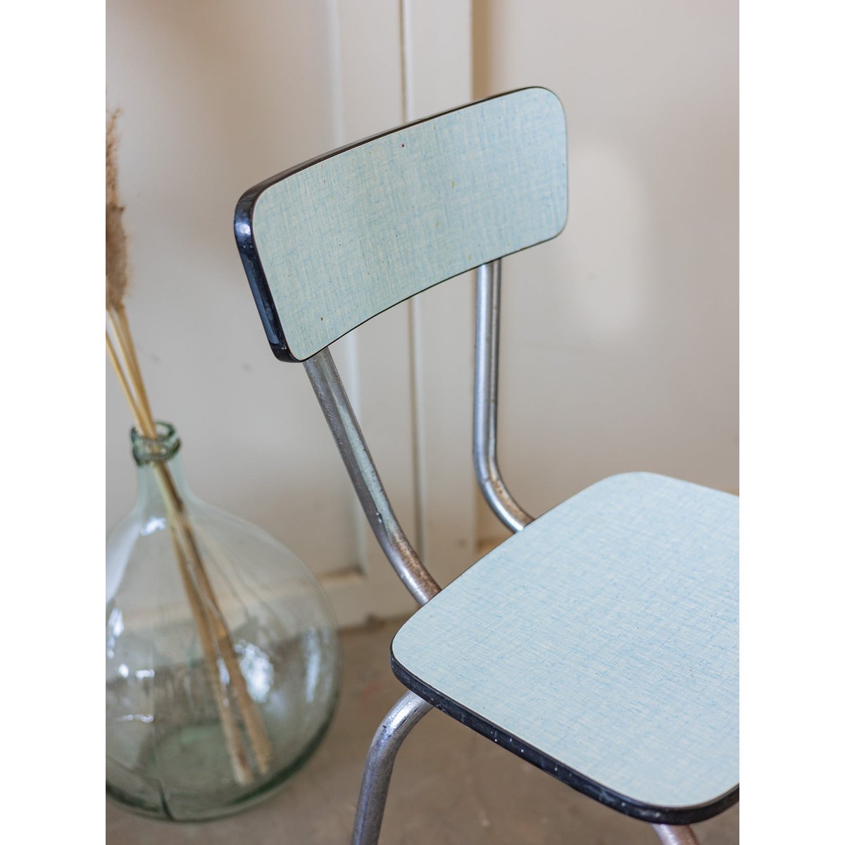 Paire de chaises en formica Alma N°1948 - Bon état bleu clair, DEBONGOUT