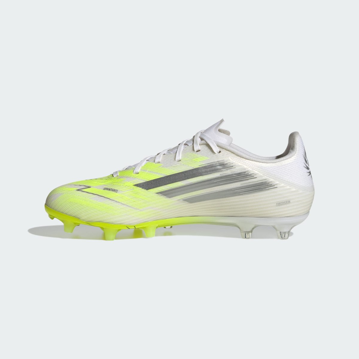 Chaussures De Football Basse F50 Sparkfusion League Terrain Souple / Terrain Synthétique Femmes cloud white / iron metallic / hi-res yellow, adidas Performance