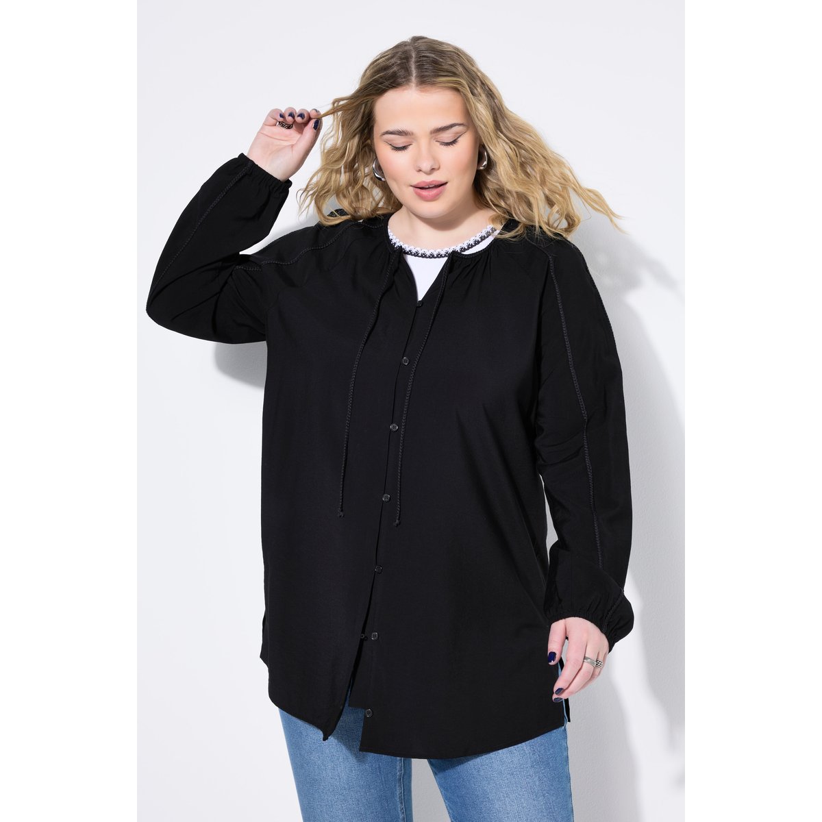 Blouse détails tressés, coupe évasée noir, STUDIO UNTOLD