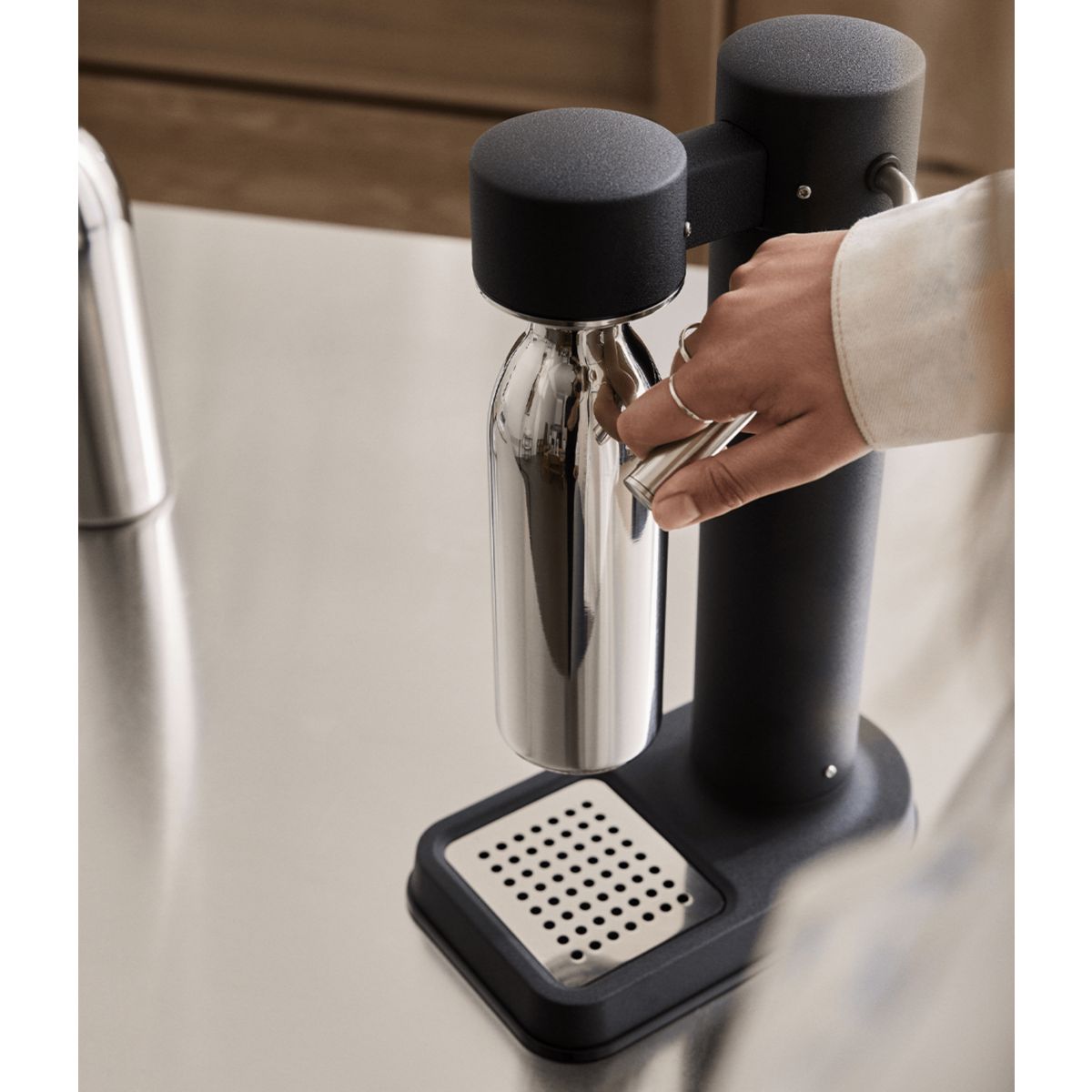 Machine à soda Carbonator 3 Noir mat noir, AARKE