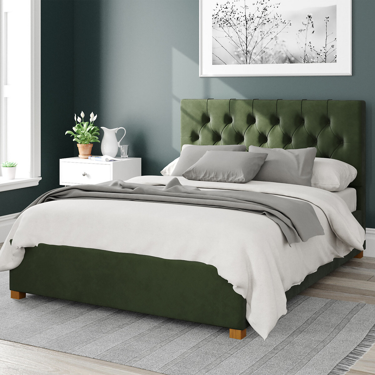 Olivier Plush Velvet Storage Ottoman Bed with Button Tufted Upholstered Headboard forest green, ASPIRE