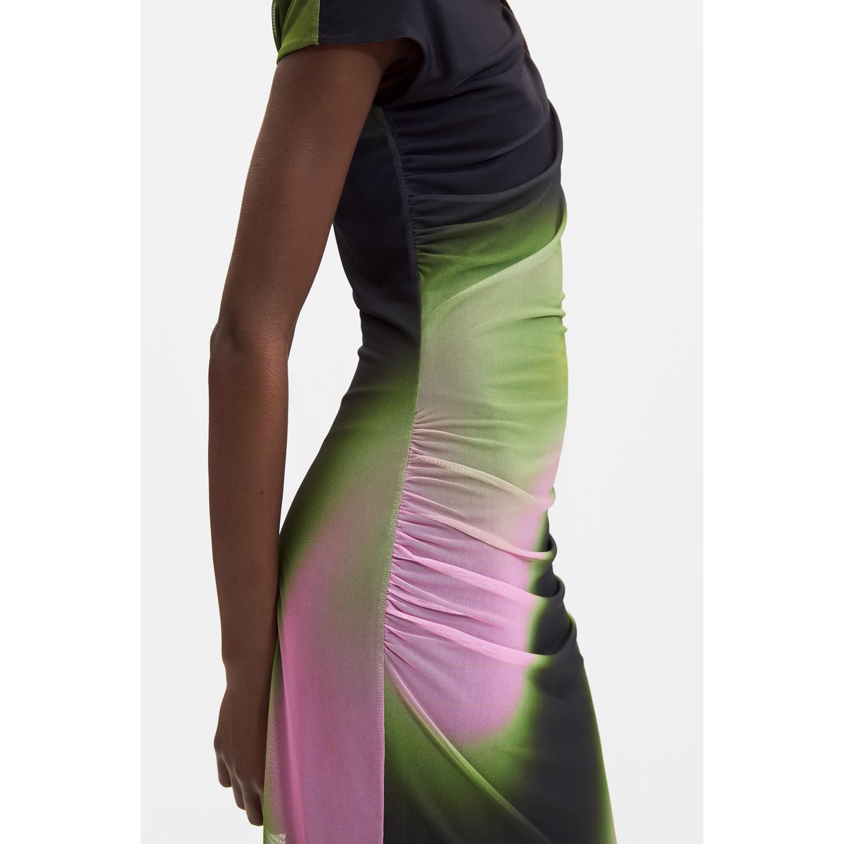 Robe en tulle dégradé noir, DESIGUAL