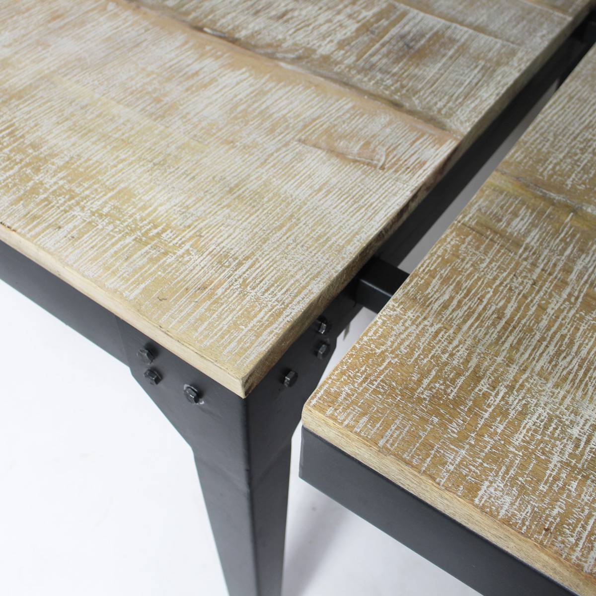 Table à manger en métal rectangle LOCKER bois clair, MADE IN MEUBLES 