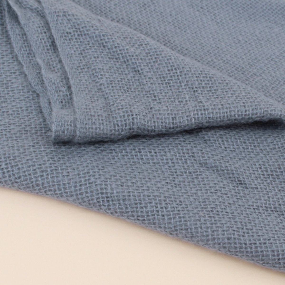 Plaid tricot effet mohair 150x180cm gris, ORNAMI