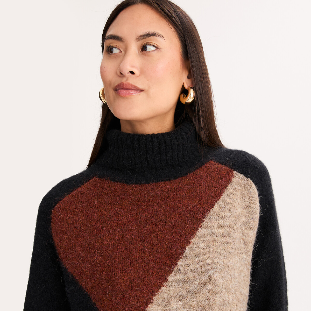 Jersey de cuello alto, con diseño «color block», de mezcla de lana y alpaca jacquard fondo crudo, ANNE WEYBURN
