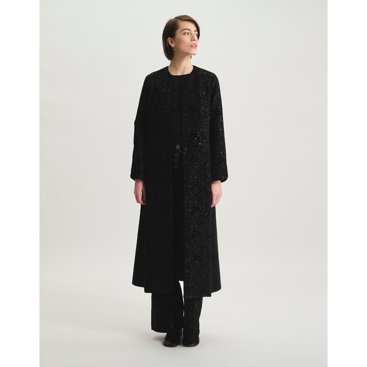 Manteau Rusalka brodé noir, INES DE LA FRESSANGE PARIS