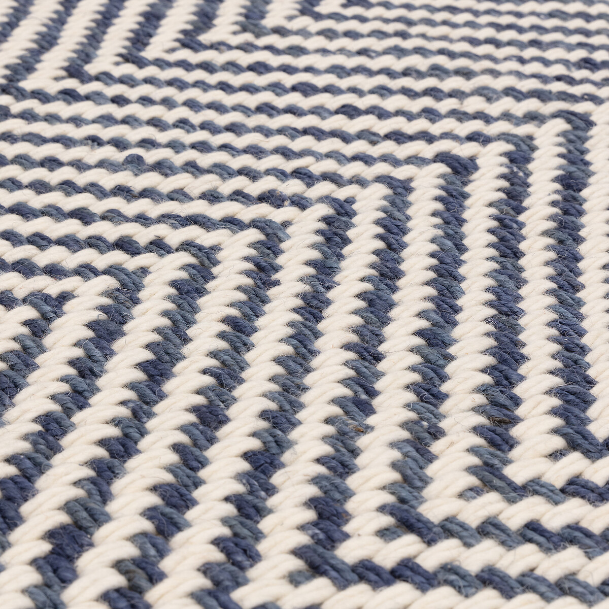Hand Woven Boho Style Jute Mix Rug navy, ÉDITÉ