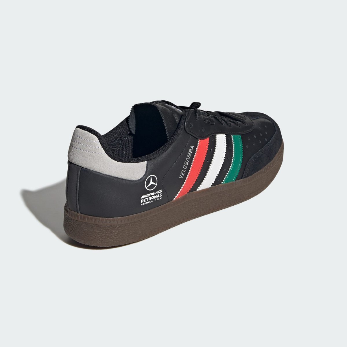 Chaussure Velosamba Lea Chaussure Velosamba Lea core black / cloud white / gum, adidas Performance