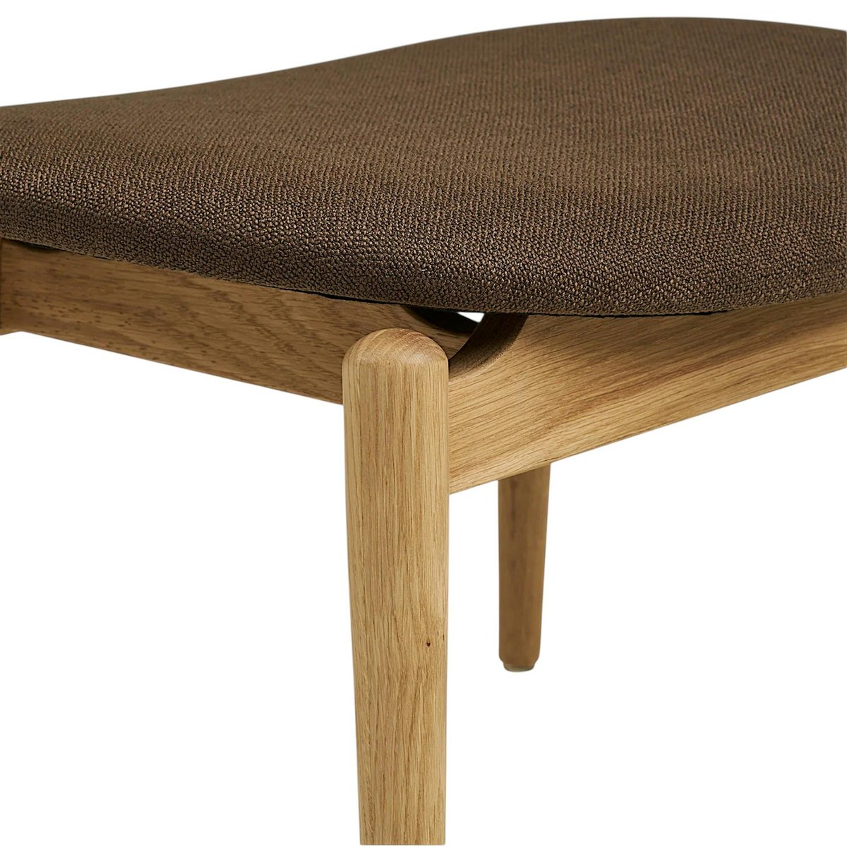 Fauteuil design scandinave chêne clair avec repose-pieds ROTTERDAM marron, PIER IMPORT