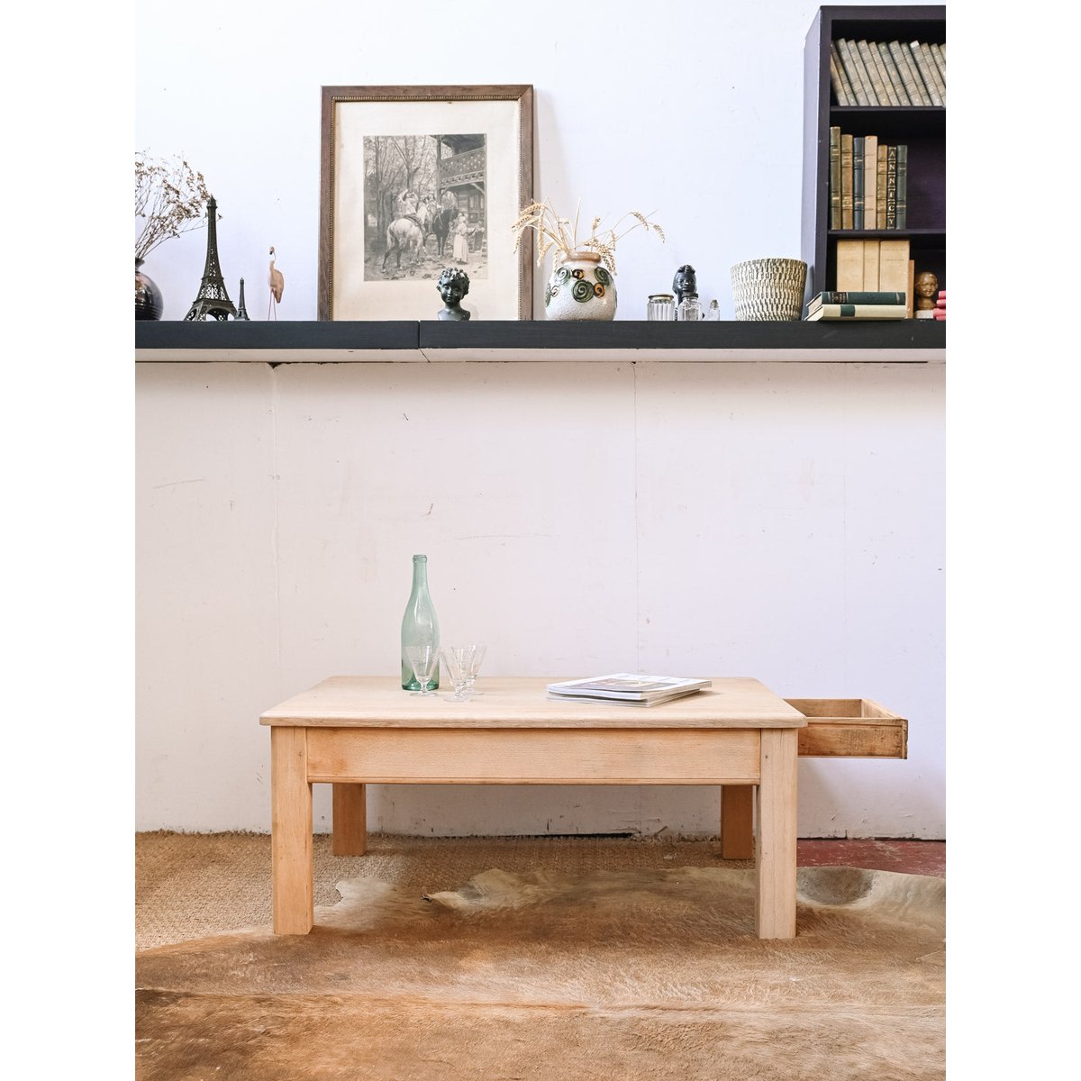 Table basse campagne en bois clair Léonie N°1159 - Bon état bois clair, DEBONGOUT