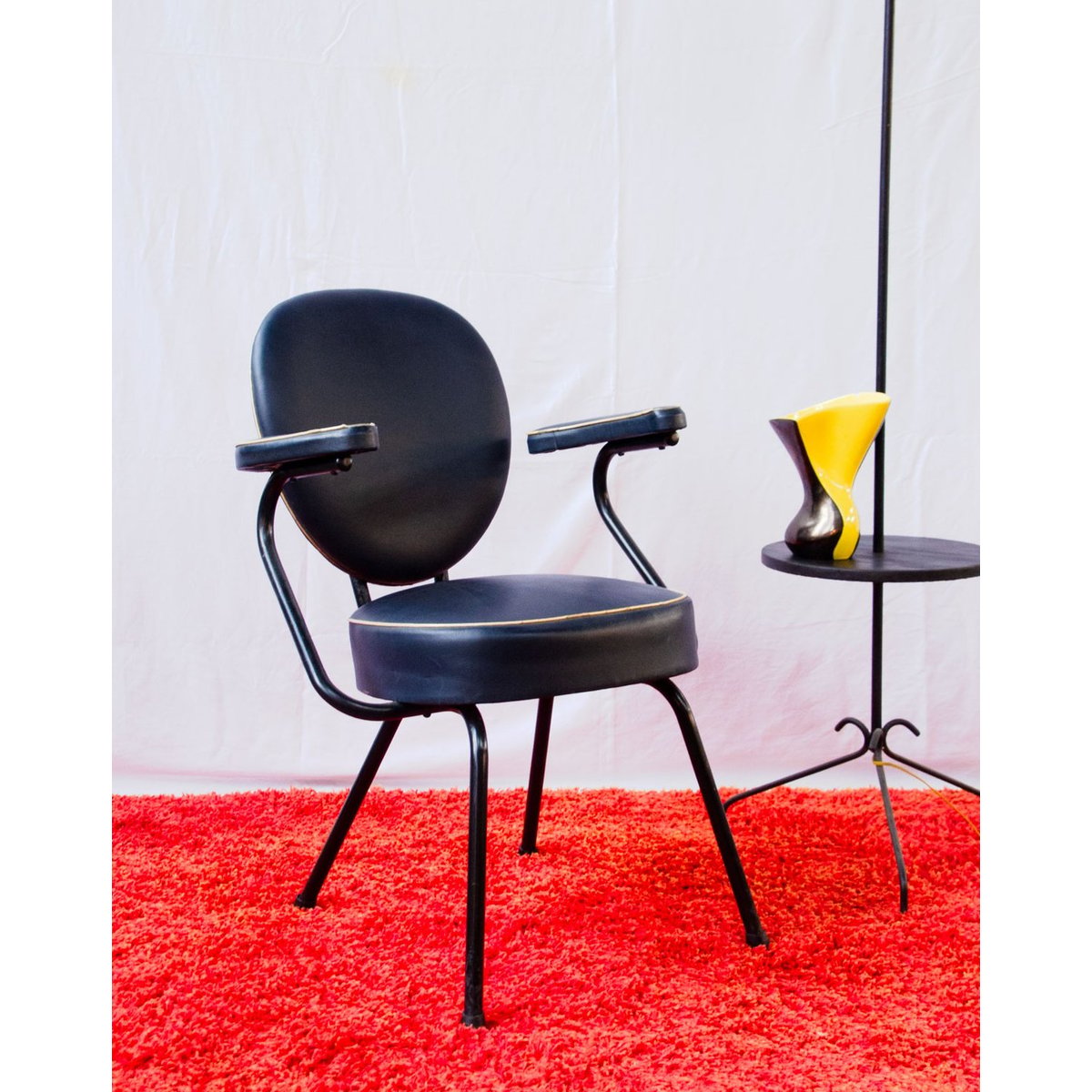 Fauteuil en skaï bleu foncé Jakob N°1444 - Bon état bleu foncé, DEBONGOUT
