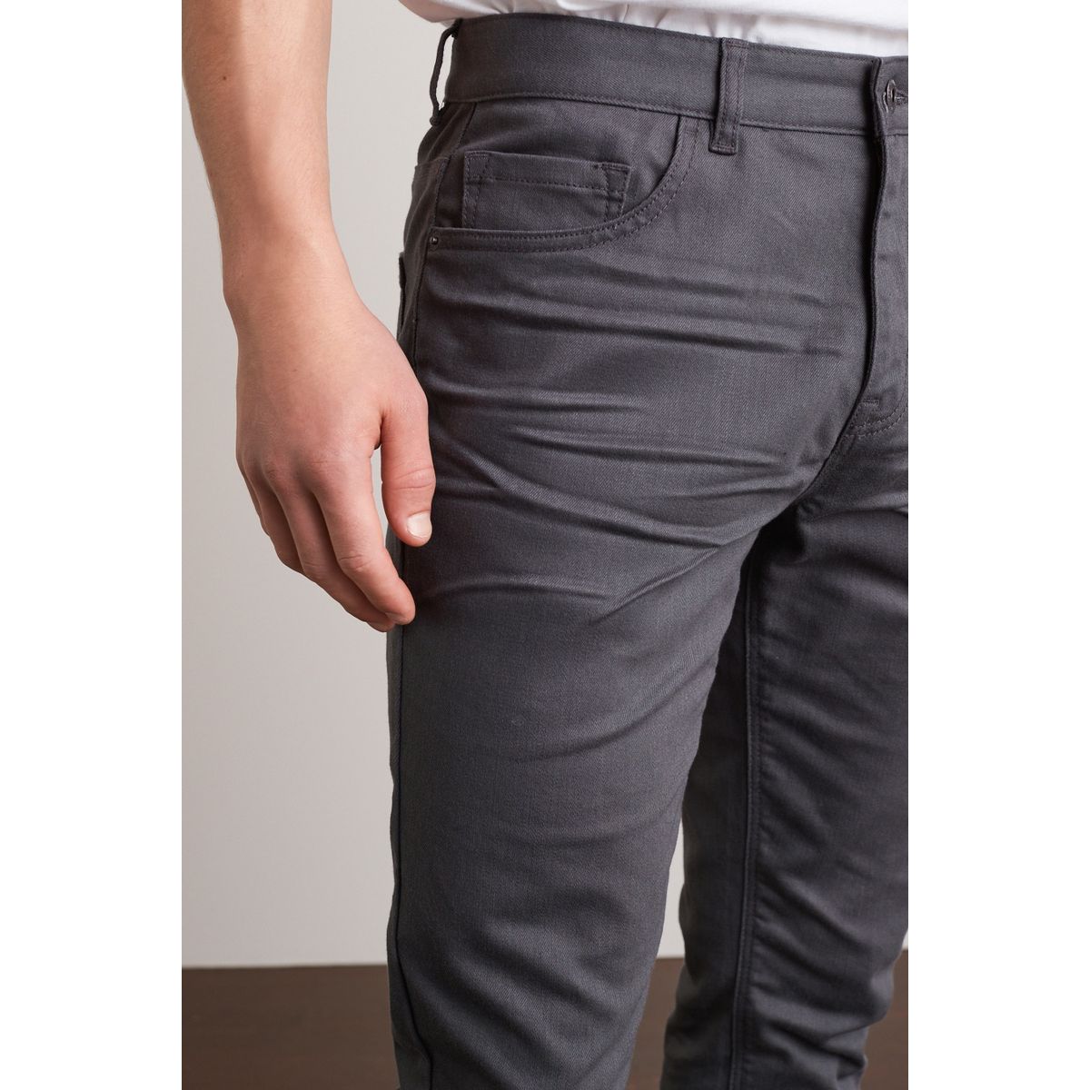 Jean Stretch Indispensablecoupe Slim gris anthracite, NEXT