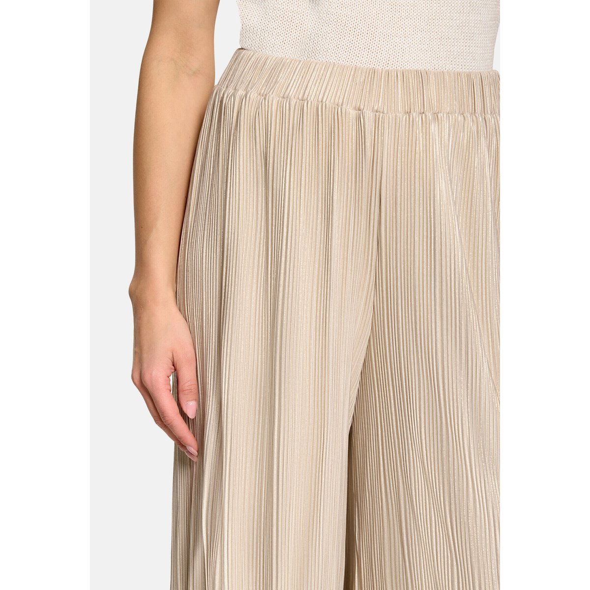 Jupe-culotte à effet brillant gris, BETTY BARCLAY