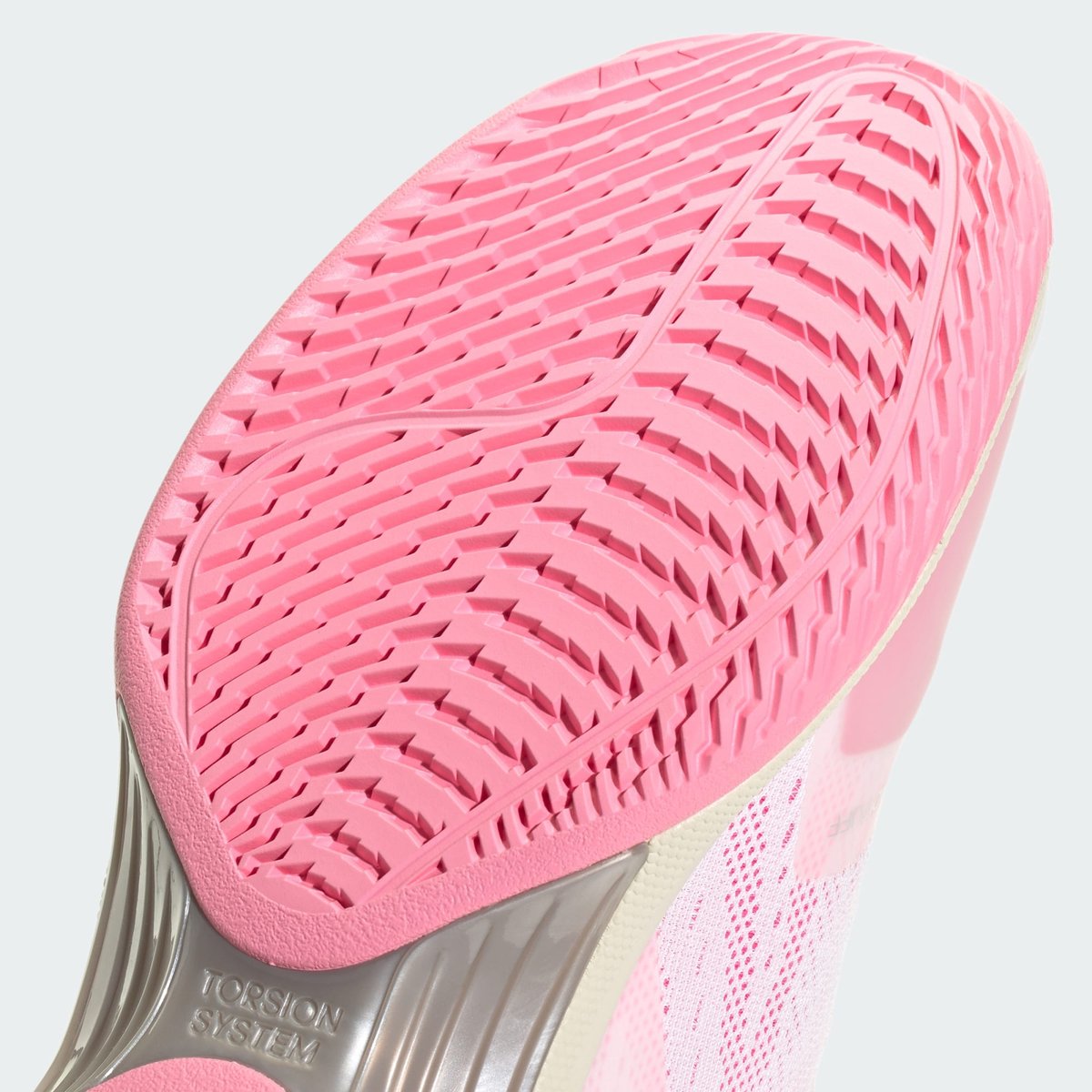 Chaussure de tennis Avacourt 2 cloud white / champagne met. / lucid pink, adidas Performance