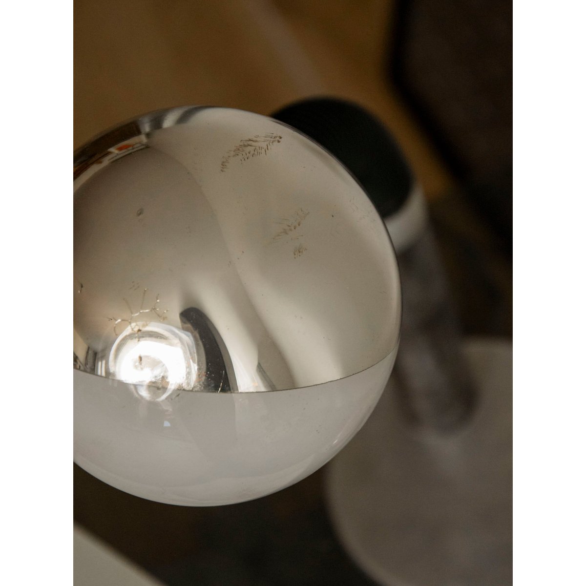 Lampe Eye Ball en métal acier Julia N°1016 - Bon état métal, DEBONGOUT
